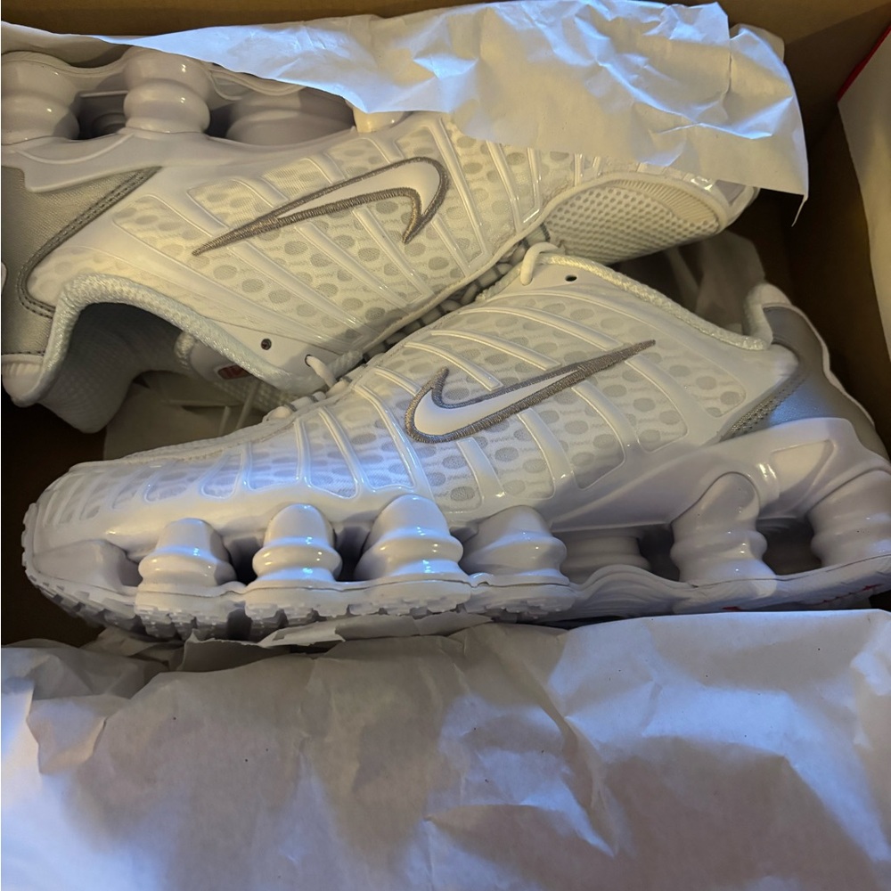 Nike Women's White and Silver Sneakers